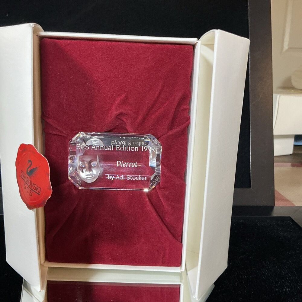 New In Box Swarovski Crystal 1999 Masquerade Pierrot Title Plaque 008661